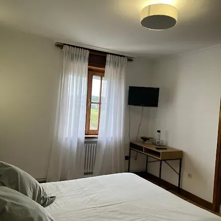 Regueiro Hotel Tox