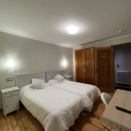 Regueiro Hotel 3*