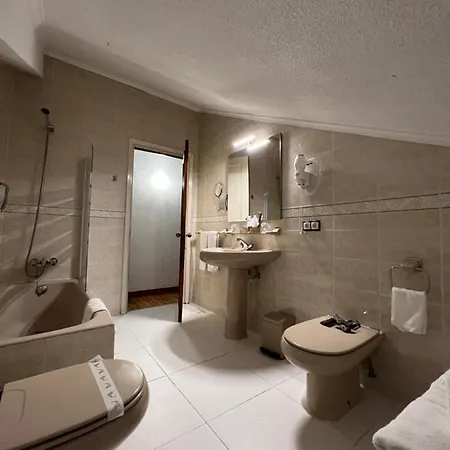 Hotel Regueiro Tox